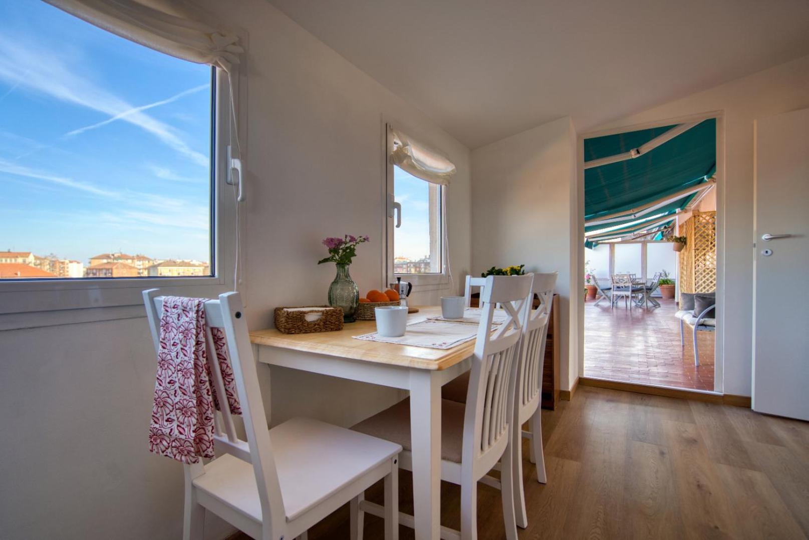 מילאנו Spacious Penthouse With Panoramic Terrace - 20 Minutes From Duomo מראה חיצוני תמונה